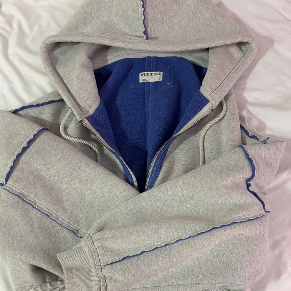 We The Free Gray Zip-Up Sweater with Blue Lining